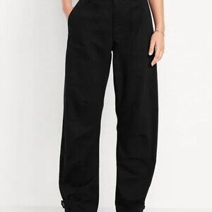 NWT Old Navy Mid Rise Barrel Pants Size 18P